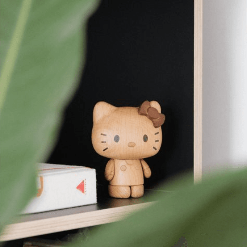 Hello Kitty Oak Mini