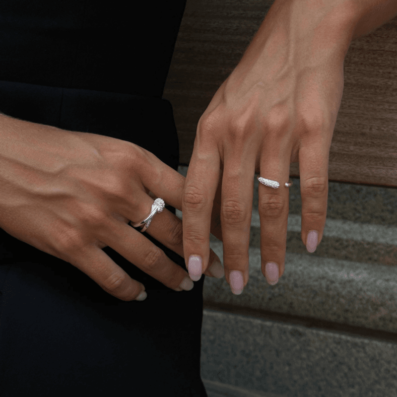 Pavé Knot Ring Silver