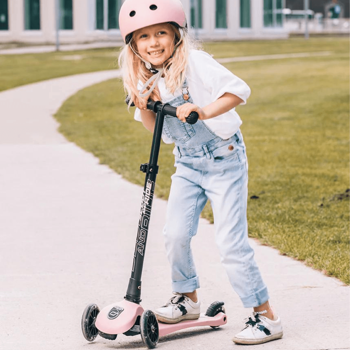 Scoot & Ride K3 led sparkesykkel - Peach