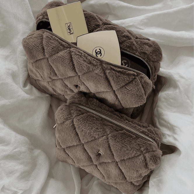 Hovedbilde Toalettmappe Small – Warm Taupe