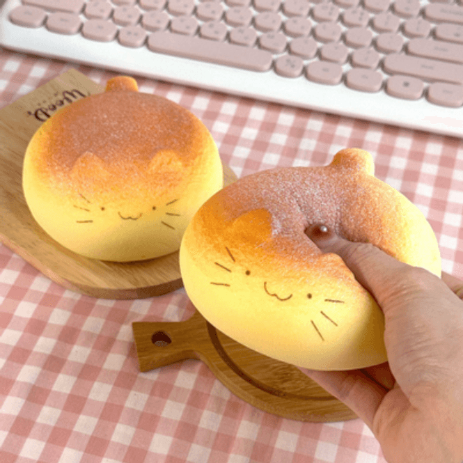 Hovedbilde Cat Bread Squishy - Kattebolle